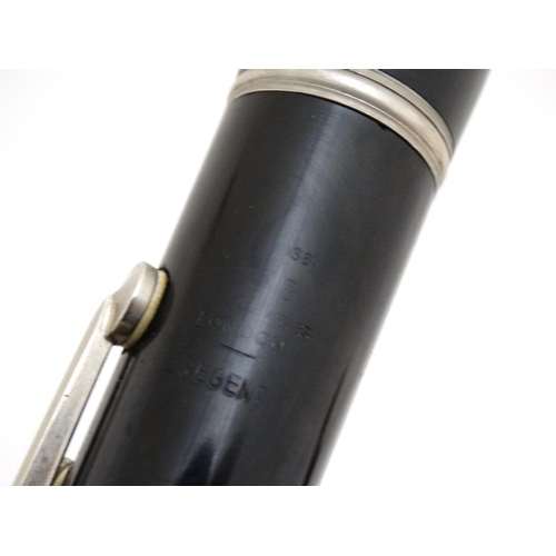 391 - Musical Instruments : A mid - 20thC ' Regent ' Clarinet by Boosey & Hawkes , London , approximately ... 