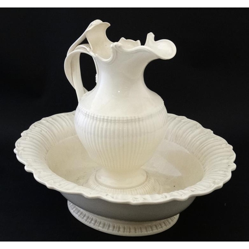 467 - A Leedsware Classical Creamware basin and ewer pitcher , bears impressed makers mark to stand. Jug 1... 