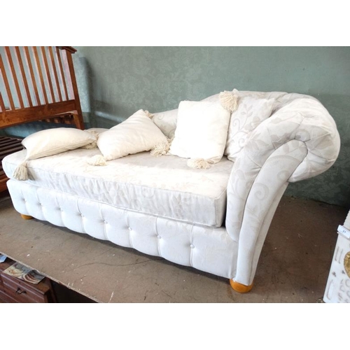 26 - Double bed - chaise Please Note -  we do not make reference to the condition of lots within catalogu... 