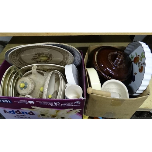 577 - 2 boxes of assorted ceramics etc to include Meat plate etc  Please Note -  we do not make reference ... 