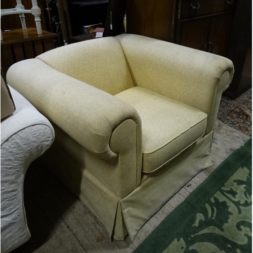 581 - Arm chair Please Note -  we do not make reference to the condition of lots within catalogue descript... 