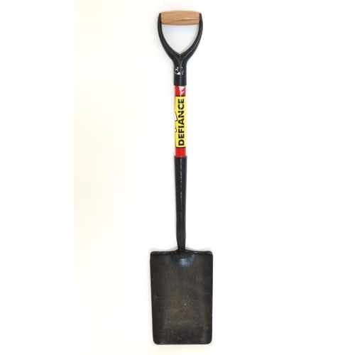 84 - A heavy duty spade Please Note -  we do not make reference to the condition of lots within catalogue... 