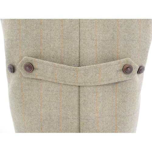 138 - Laksen Manor Tweed shooting waistcoat, size L