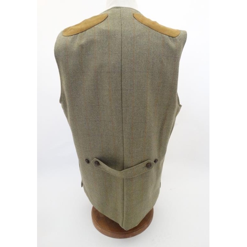 138 - Laksen Manor Tweed shooting waistcoat, size L