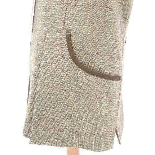 152 - New Laksen Tweed Dorset waistcoat, size L