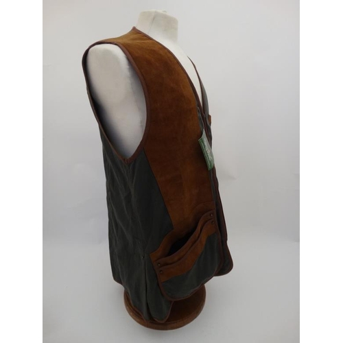 159 - A Napier of London Skeet Vest , size M.