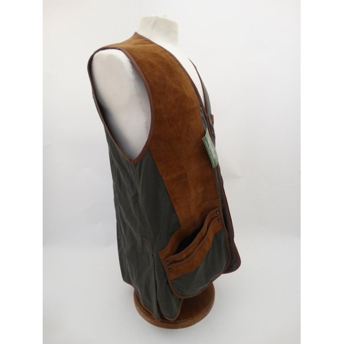 159 - A Napier of London Skeet Vest , size M.