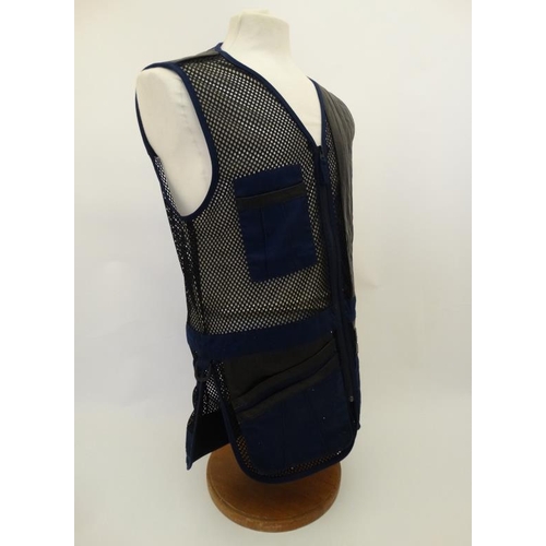 171 - A Deerhunter Champ Deluxe Mesh back , left handed skeet vest in Navy, size S