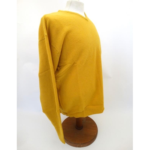 180 - Laksen 'Astor Knit' Jumper in Yellow, size L.