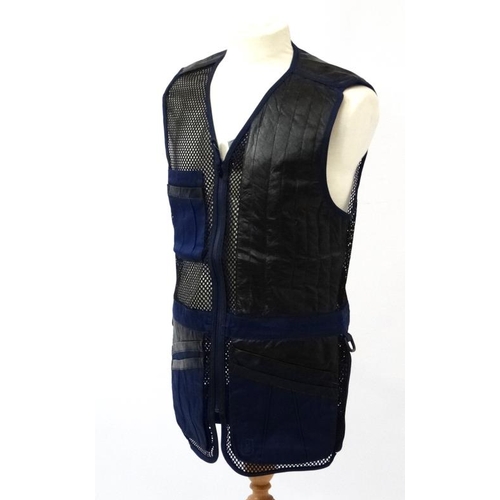 183 - A Deerhunter Champ Deluxe Mesh back , left handed skeet vest in Navy, size S