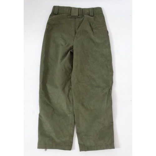 190 - Musto Clay Shooting Over Trousers in Moss , size XS.