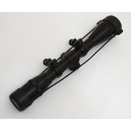 451 - Shooting : An Original ' Model 12 ' Wide Angle 4 x 40 Telescopic Sight for rifle or airgun , having ... 