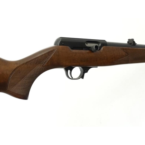 515 - Rimfire Rifle : A CZ ' 511 ' .22LR semi automatic Rifle , the barrel threaded for a sound moderator ... 