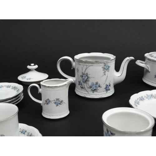 137 - A Mitterteich Bavaria , Made in Germany tea set to include, teapot, coffee pot, 8 cups, 12 saucers, ... 