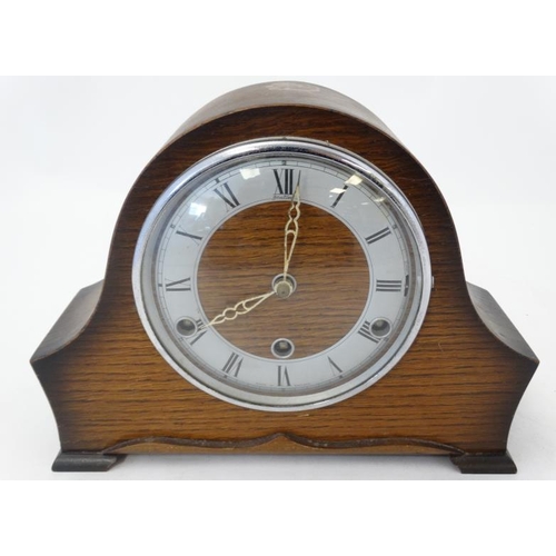 264 - 3 Train Oak Mantle Clock : a 'Perivale ' oak cased 3 train Westminster Chime oak cased mantle clock ... 