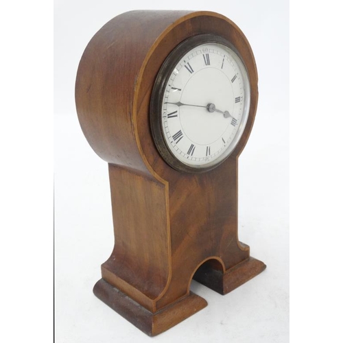 291 - Flame Mahogany mantle clock: an unusual shaped ' Keyhole ' shaped Flame mahogany cased clock ( timep... 