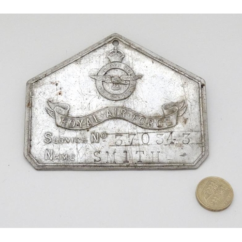 338 - Militaria : A WWII era Royal Air Force aircraft name plate , stamped ( service no ) 370343 ( name ) ... 