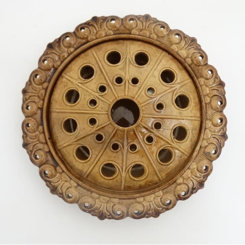 448 - A Thomas Whieldon style majolica pot pourri? dish and cover , in brown with stylised leaf border. 9 ... 