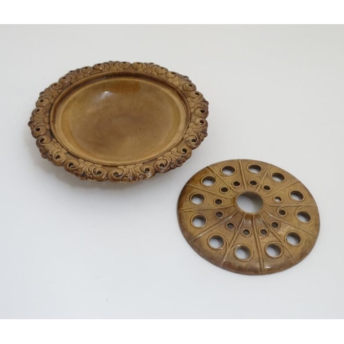 448 - A Thomas Whieldon style majolica pot pourri? dish and cover , in brown with stylised leaf border. 9 ... 