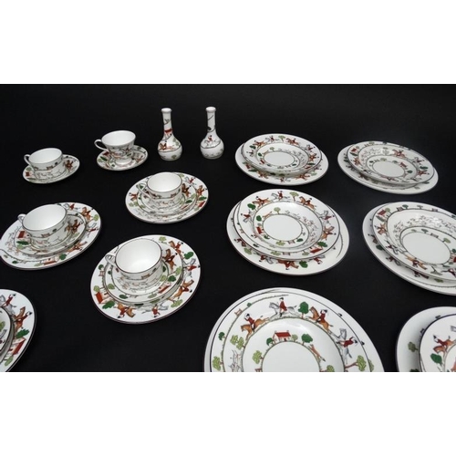 510 - A collection of approx 33 'Coalport' Hunting Scene ceramics , to include 6 plates , 6 side plates, 6... 