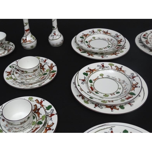 510 - A collection of approx 33 'Coalport' Hunting Scene ceramics , to include 6 plates , 6 side plates, 6... 