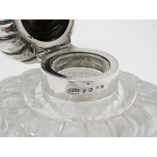 560 - A Victorian glass inkwell with silver hinged top hallmarked Birmingham 1887 maker Horton & Allday ap... 