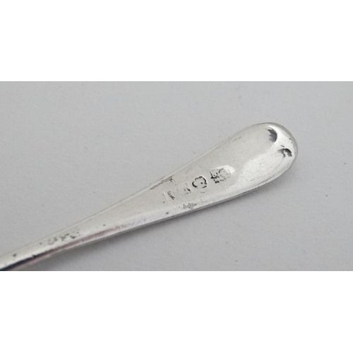 567 - A silver salt hallmarked Birmingham 1918 maker Harrison & Hipwood together with an associated silver... 