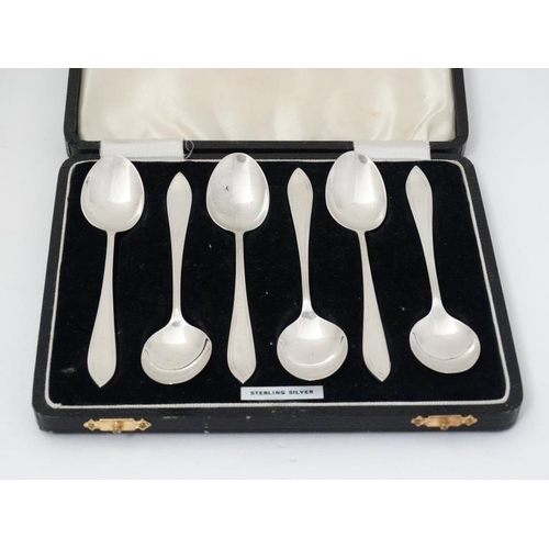 570 - A set of 6 silver teaspoons hallmarked Birmingham 1938 maker Arthur Price & Co. 4 1/4'' long  (68g)