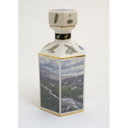 708 - Whisky Decanter : ' Gordon Highlander  ' a hexagonal Pointers of London Collectors Series Whiskey De... 