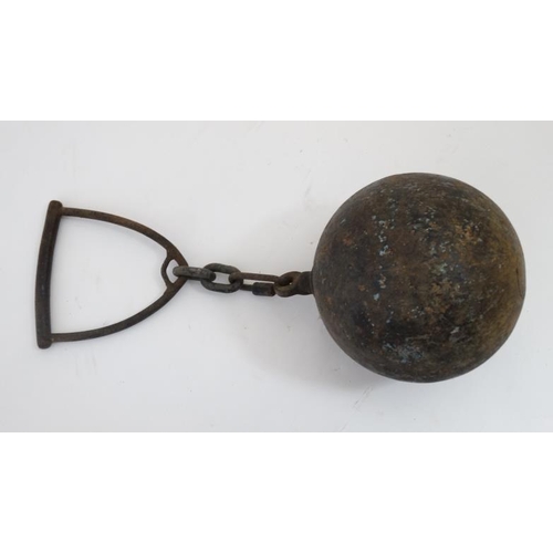 793 - A Cast Iron Scottish Weight Throw 16 1/2 kg / 36 lb  Weight for distance for the Highland Games, hav... 