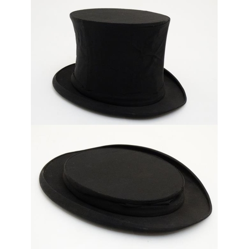 930 - Collapsible Top Hat / Opera Hat : a  Lincoln Bennett Top Hat (black silk , size 6 7/8 ) bears makers... 