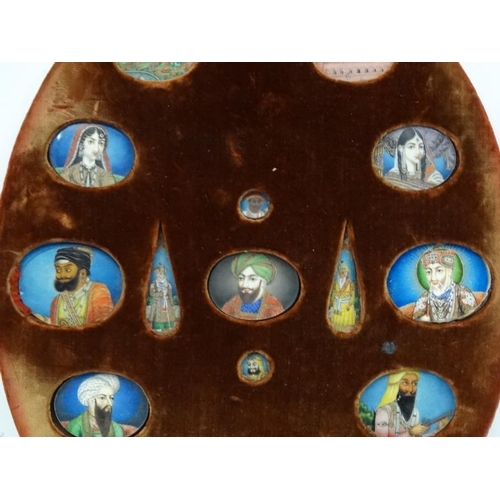 1 - XIX Indian / Muhal, 17 miniatures mounted on an oval with velvet covered mount, Many Maharaja and Ma... 