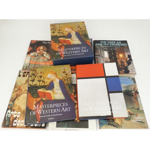 1085 - Books: A collection of 9 books on Art and Religion , to include '' The Vatican and its Treasures '' ... 