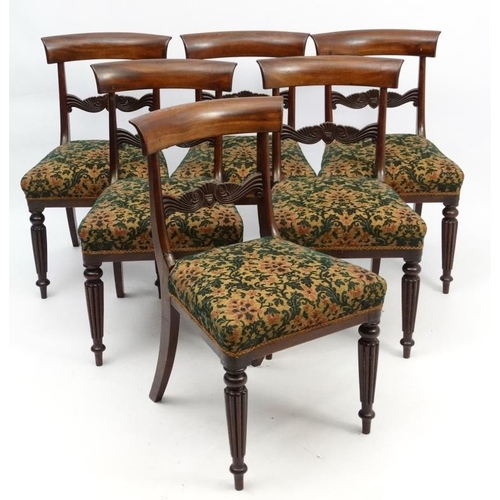 257 - A c.1835 set of 6 mahogany dining chairs in the manner of Gillows, with upholstered seats. 33'' high... 