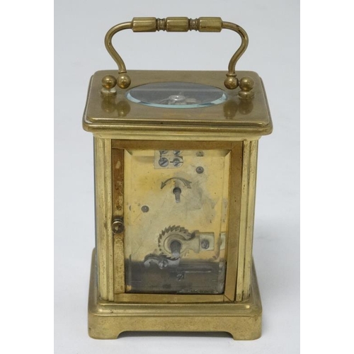 324 - 5 Glass Carriage Clock : a brass cased 5 bevelled glass  carriage clock ( timepiece )  , having key ... 