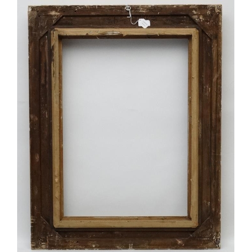 72 - Gilt frame : an ornate XIX gilded gesso and wood frame having internal measurements 23 3/4 x 16 3/4'... 