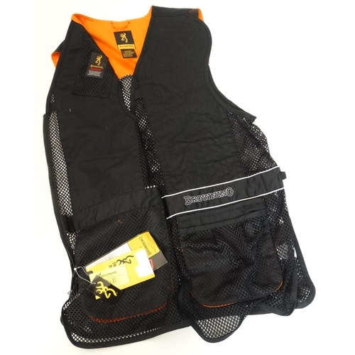 108 - A Browning Delux Claymaster Ambi Black mesh shooting vest, size XXL, with tags