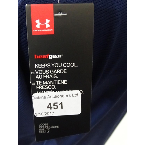 113 - Under Armour Heatgear ladies navy short sleeved top, size L, new with tag