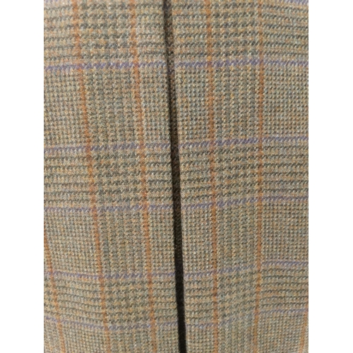 117 - A Laksen Amaretta moy tweed sports jacket, size L, new with tags