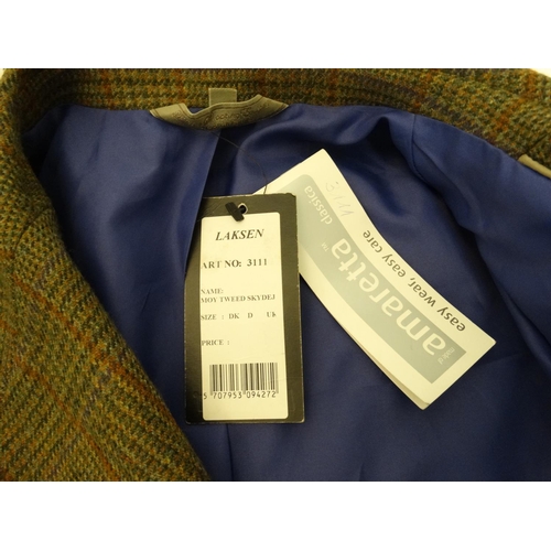 117 - A Laksen Amaretta moy tweed sports jacket, size L, new with tags