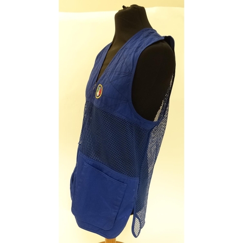 120 - A Beretta mesh B vest in blue marine, size L, new with tags