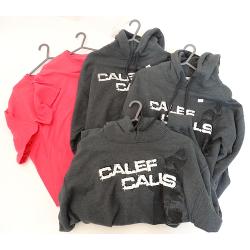 126 - Three Grey Calef Calls Duck shooting Hoodies (size M) together with two fuschia Duck Commander T-shi... 