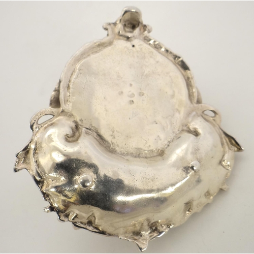 185 - A late 20thC silver plated inkwell / Standish  formed as a dogs head. Approx 2 ¾'' high x  5 ½''