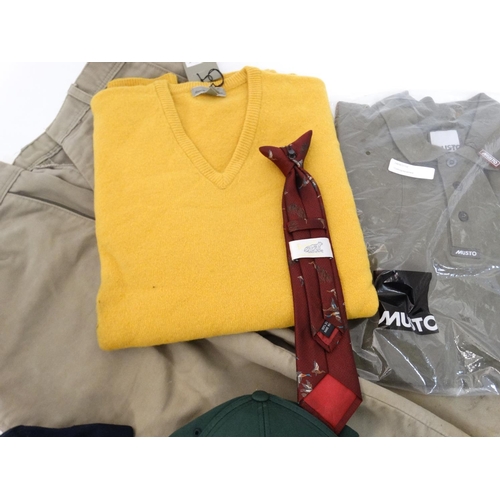 364 - A quantity of sporting/outdoor clothing, comprising a Musto padded shoulder polo in green moss colou... 