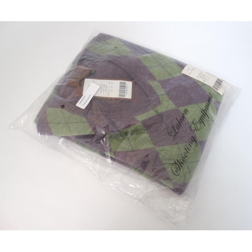 378 - A Laksen Argyle pattern men's shooting jumper in Pine/Lime, size XL, new with tags