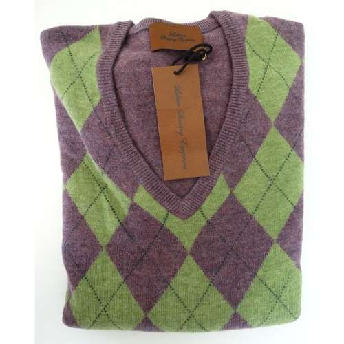 378 - A Laksen Argyle pattern men's shooting jumper in Pine/Lime, size XL, new with tags