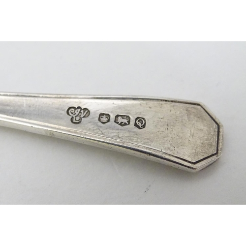 472 - Golfing Interest - Heaton Park Gold Club ?  : A Matched set of 4 silver teaspoons Hallmarked Sheffie... 