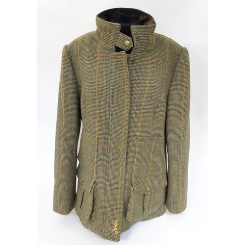 475 - A Joules tweed fieldcoat in toad green colour, size 18