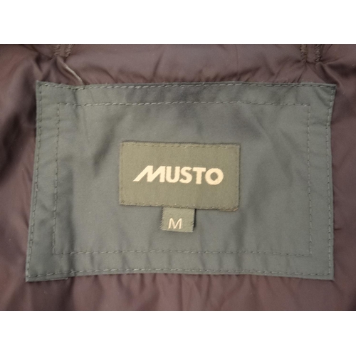 484 - A Musto quilted jacket in khaki, size M