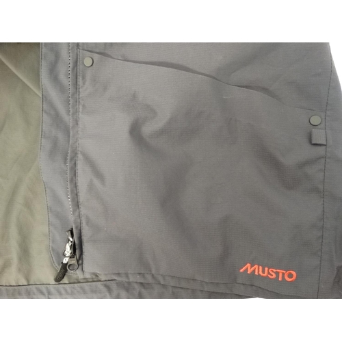 489 - A Musto Evolution Caly Shooting Jacket, in Carbon Lite colour, size M, with tags